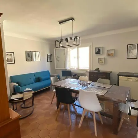 Holiday home Grande Maison Familiale Proche Des Plages