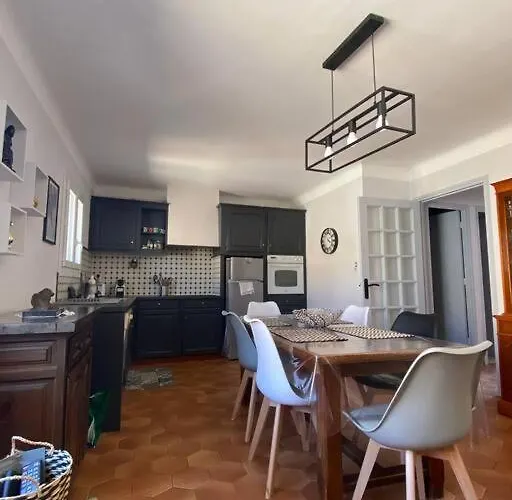 Grande Maison Familiale Proche Des Plages Tatil Evi *